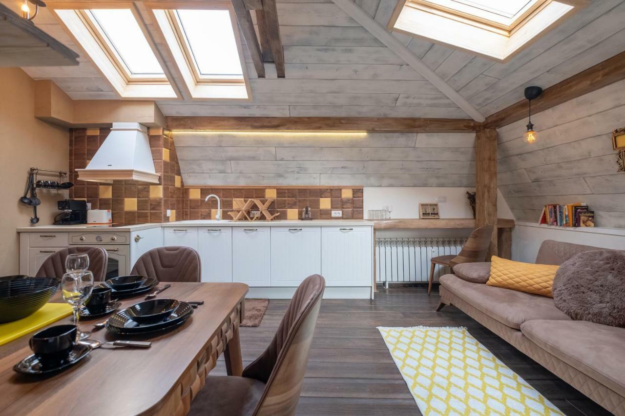 2-Bedroom Elegant Apartment In Mediterranean Style Szófia Kültér fotó