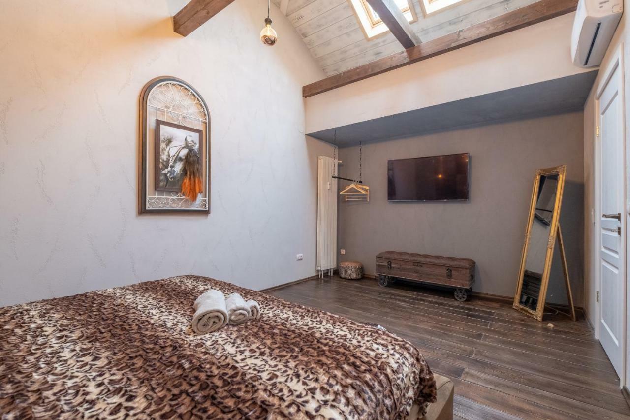 2-Bedroom Elegant Apartment In Mediterranean Style Szófia Kültér fotó