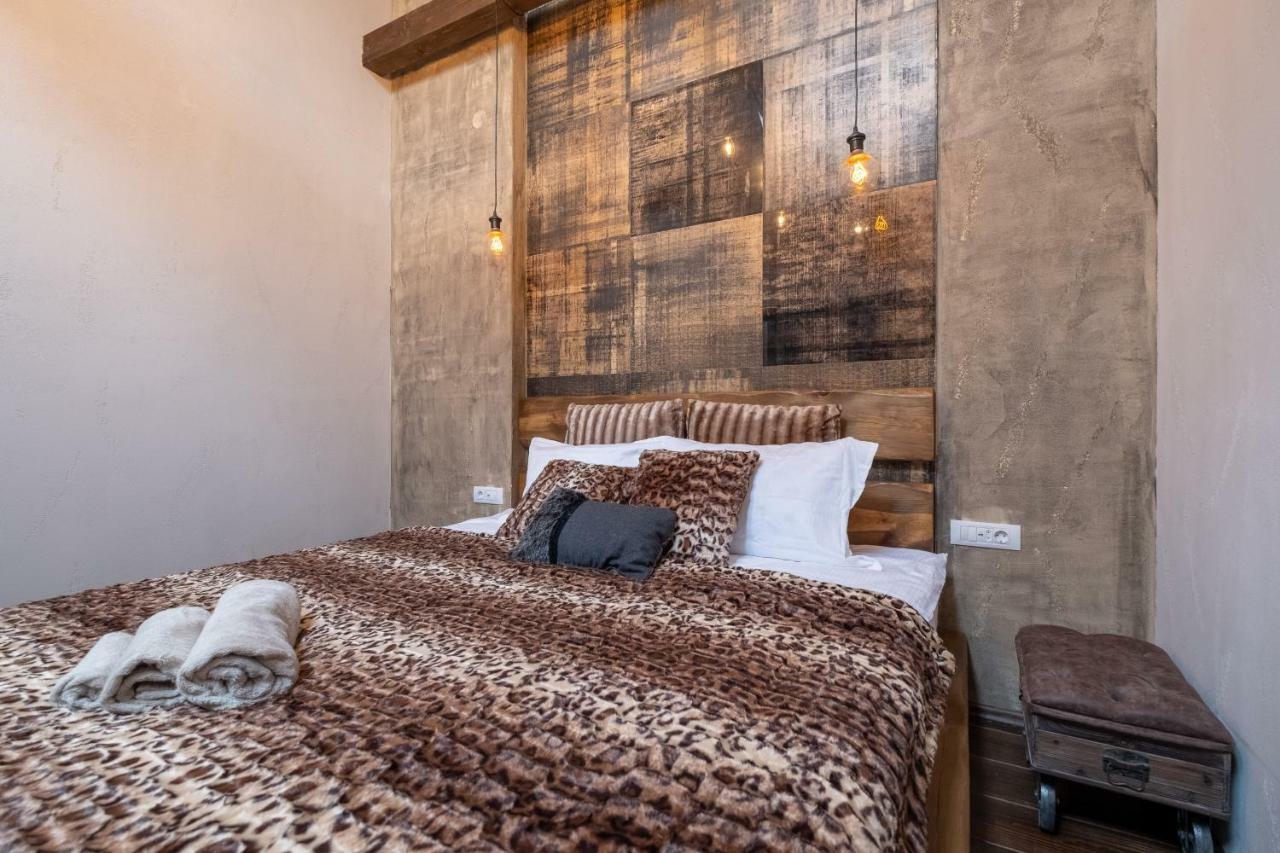 2-Bedroom Elegant Apartment In Mediterranean Style Szófia Kültér fotó