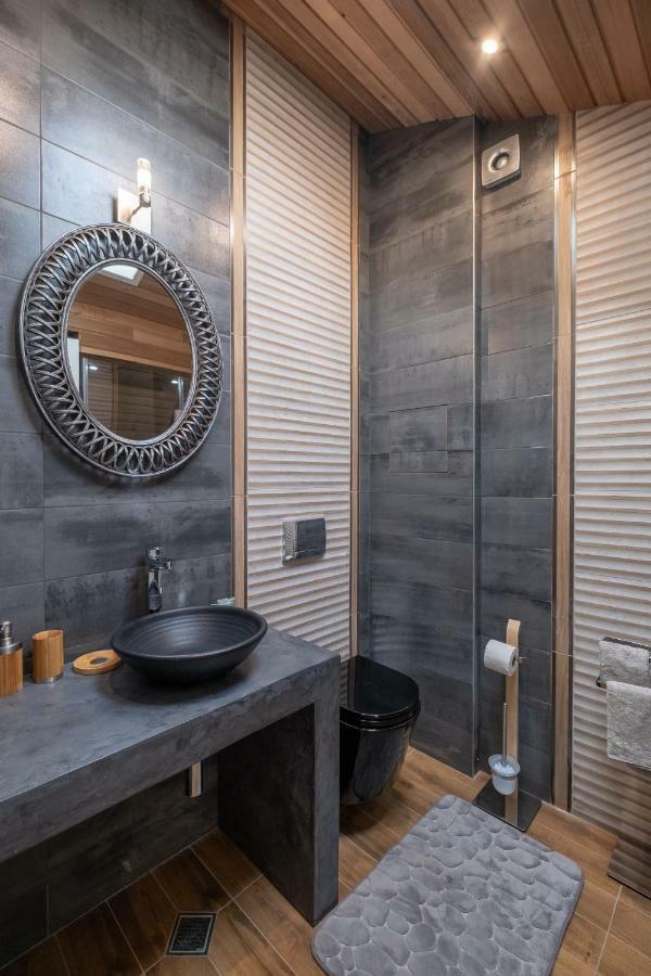 2-Bedroom Elegant Apartment In Mediterranean Style Szófia Kültér fotó