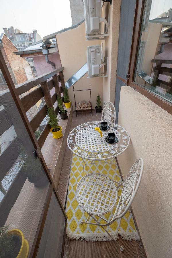 2-Bedroom Elegant Apartment In Mediterranean Style Szófia Kültér fotó